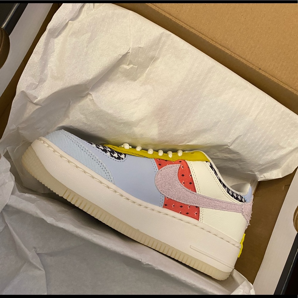 Nike Womens Air Force 1 Shadow Shoes 5.5 NWT